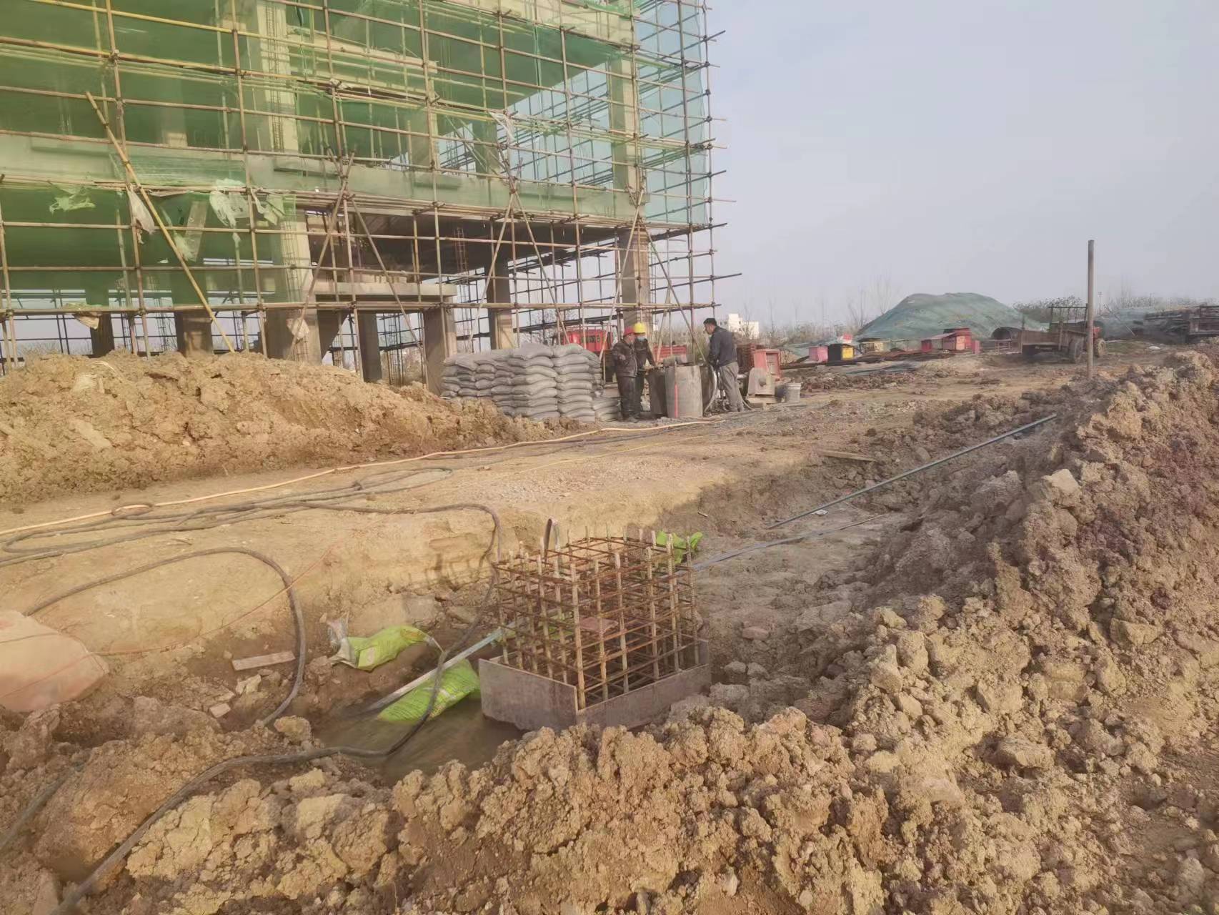 太仆寺当桥梁出现裂缝的时候应该及时加固修补